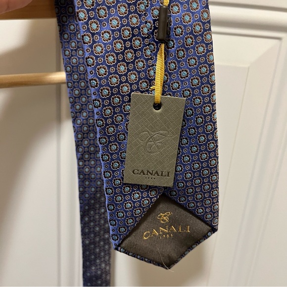NWT Canali 100% Silk Blue Geometric Tie - Picture 3 of 4